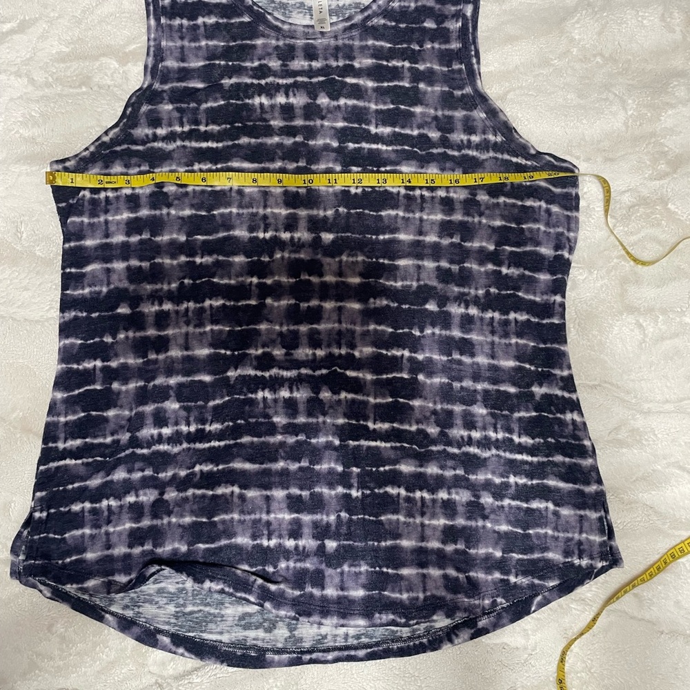 ATHLETA NAVY BLUE WHITE TIE-DYE STRIPE SLEEVELESS BREEZY TOP TANK XL - Picture 3 of 5
